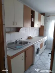 Apartament Cu 2 Camere Decomandate Zona George Enescu 