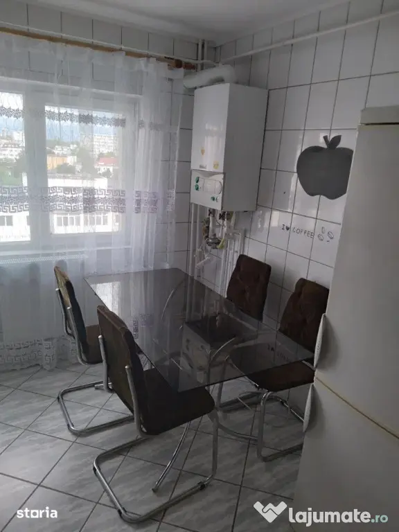 Apartament Cu 2 Camere Decomandate Zona George Enescu