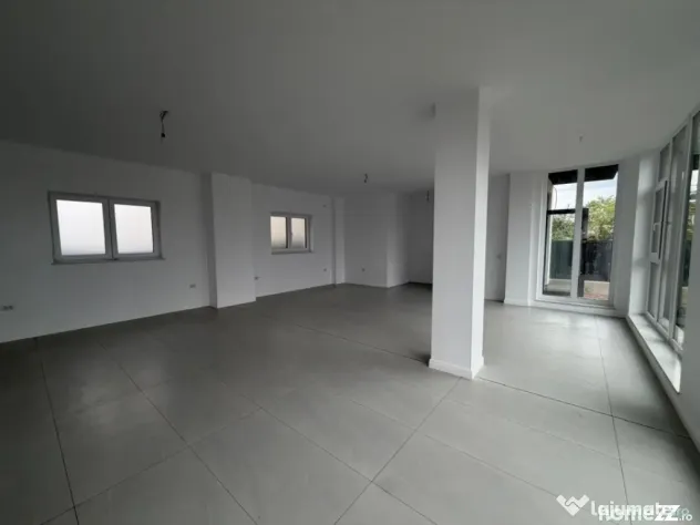 Spatiu de inchiriat, cladire noua, 90 mp, Radauti - Radauti (Suceava)