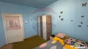 Casă cu 3 camere de vânzare în Sânnicolaul Român