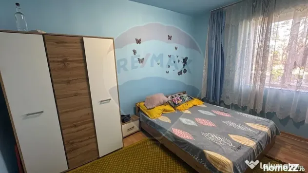Casă cu 3 camere de vânzare în Sânnicolaul Român - Sannicolau Roman (Bihor)