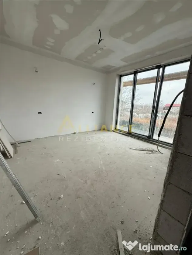 Vila 5 camere si 4 bai - Popesti Leordeni