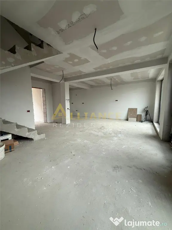 Vila 5 camere si 4 bai - Popesti Leordeni