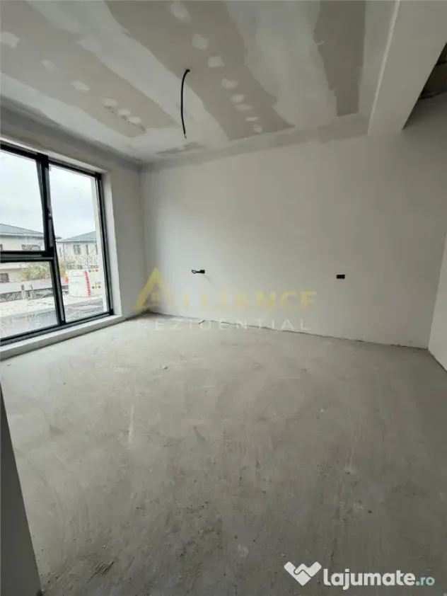 Vila 5 camere si 4 bai - Popesti Leordeni