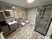 Casa pe parter+casa de oaspeti, 3000 mp teren, zona Cotofeni 