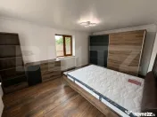 Casa pe parter+casa de oaspeti, 3000 mp teren, zona Cotofeni 
