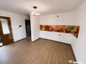 Casa pe parter+casa de oaspeti, 3000 mp teren, zona Cotofeni 