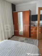 Apartament 3 camere, parcare si boxa, zonă Strada Libertă 