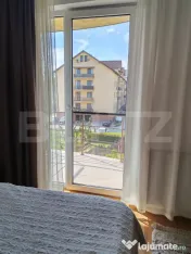 Apartament 3 camere, parcare si boxa, zonă Strada Libertă 
