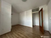 Garsoniera cocheta in bloc de apartamente, zona Centrul Civic! 