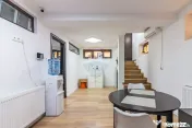 Apartament 4 camere de vanzare,Agricultori 80,sector 2 