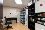 Apartament 4 camere de vanzare,Agricultori 80,sector 2 