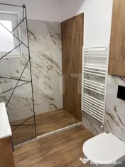 2 camere la cheie, parcare, zona Terra! 