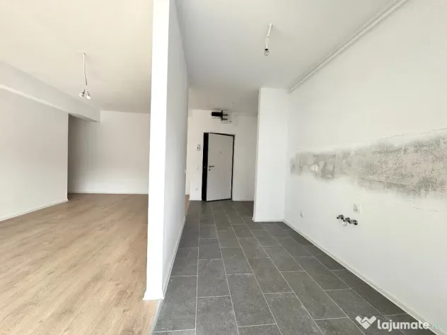 3 camere: 88 mp S.utilă totală – Etaj 1/4–Zona Mall Colosseum/Sect.1