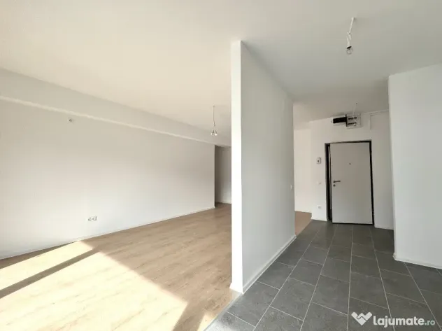 3 camere: 88 mp S.utilă totală – Etaj 1/4–Zona Mall Colosseum/Sect.1