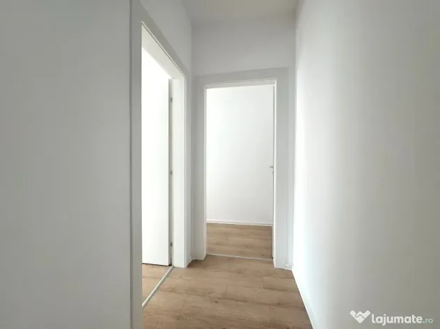 3 camere: 88 mp S.utilă totală – Etaj 1/4–Zona Mall Colosseum/Sect.1