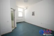 ID 10071 Locație disponibilă pentru ÎNCHIRIERE 