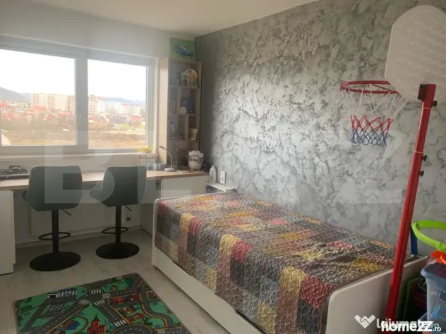 Apartament 3 camere, loc de parcare, bloc nou, zona Zavoaie - Bistrita (Bistrita-Nasaud)