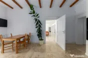 Vilă elegantă cu piscină și ieșire la Lac – Căciu... 