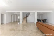 Vilă elegantă cu piscină și ieșire la Lac – Căciu... 
