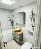 Apartament 2 camere, renovat cu parcare, 58 mp, zona Dancu 