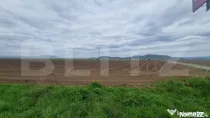Teren extravilan agricol-pretabil industrial-Harman deschide