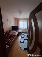 Apartament 4 camere, semidecomandat - zona Tractorul 