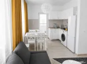 Apartament 2 camere, 2 bai, parcare subterana, zona 9 Mai, 