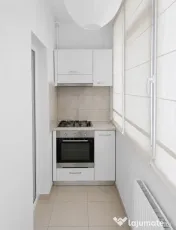 Apartament 2 camere, 2 bai, parcare subterana, zona 9 Mai, 
