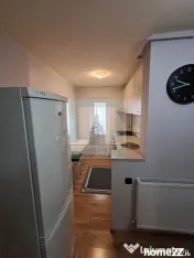 Apartament 3 camere, zona Astra, decomandat, mobilat 