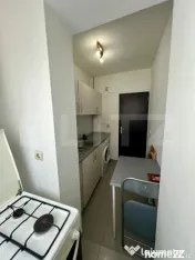 Garsoniera, 27 mp, AC, parter, zona Centrala 