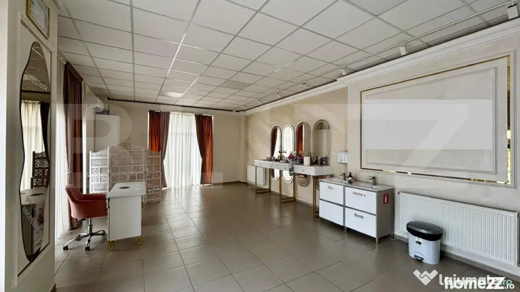 Spațiu comercial open space, parter, 65 mp, zona 1 Mai