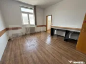 SPAȚIU COMERCIAL/BIROURI DE VÂNZARE – 140 MP UTILI – D 