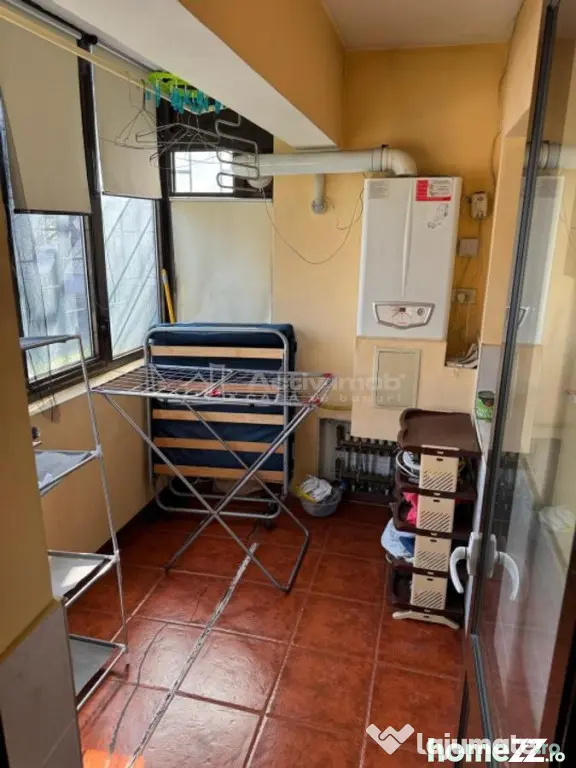 3 cam Drumul Sarii, centrala termica, balcon, 10 min metrou