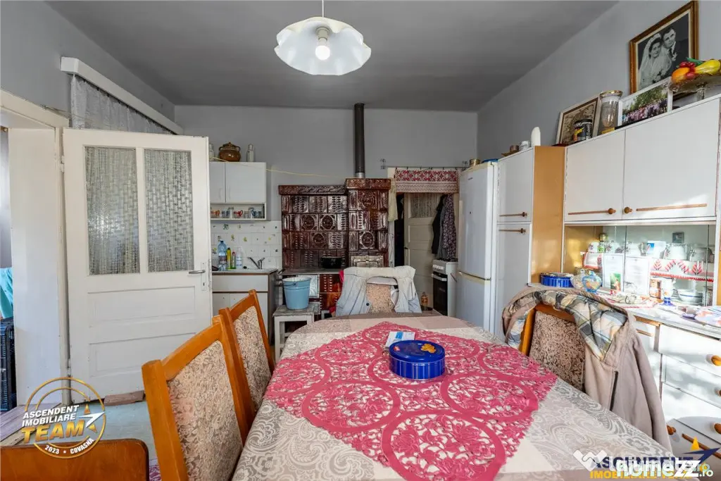 Casa de locuit in Martanus cu 660mp teren roditor, Covasna