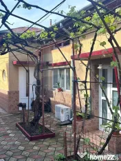 Casă / Vilă cu 4 camere de vânzare în zona Gheorghe Doja 