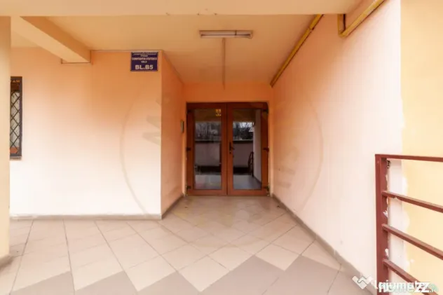 2 camere | Bloc 2006 | Boxa | Nord -zona L-uri | Parcare cur