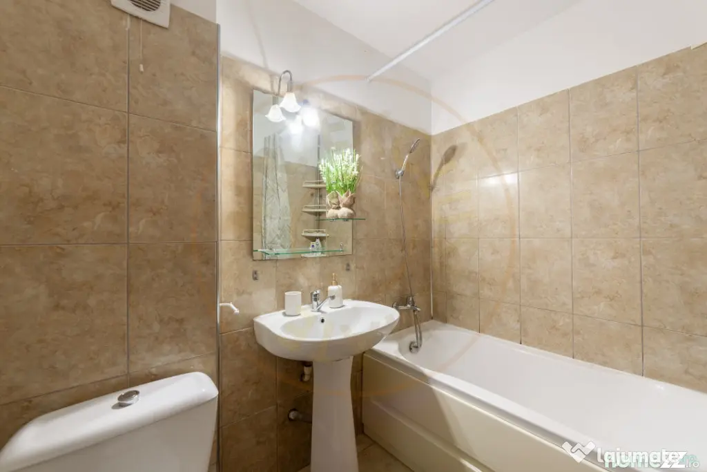 2 camere | Bloc 2006 | Boxa | Nord -zona L-uri | Parcare cur