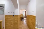 Decomandat, ergonomic, insorit, mobilat, utilat, balcon, Mur 