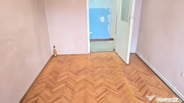 Vand apartament 2 camere decomandat in Deva, zona Gojdu, etaj 1,