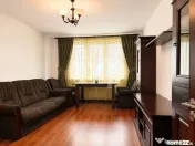 Apartament cu 3 camere decomandat de vânzare, etaj 1-Zona C 