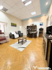 Apartament elegant cu 3 camere, situat ultracentral, la etaj 