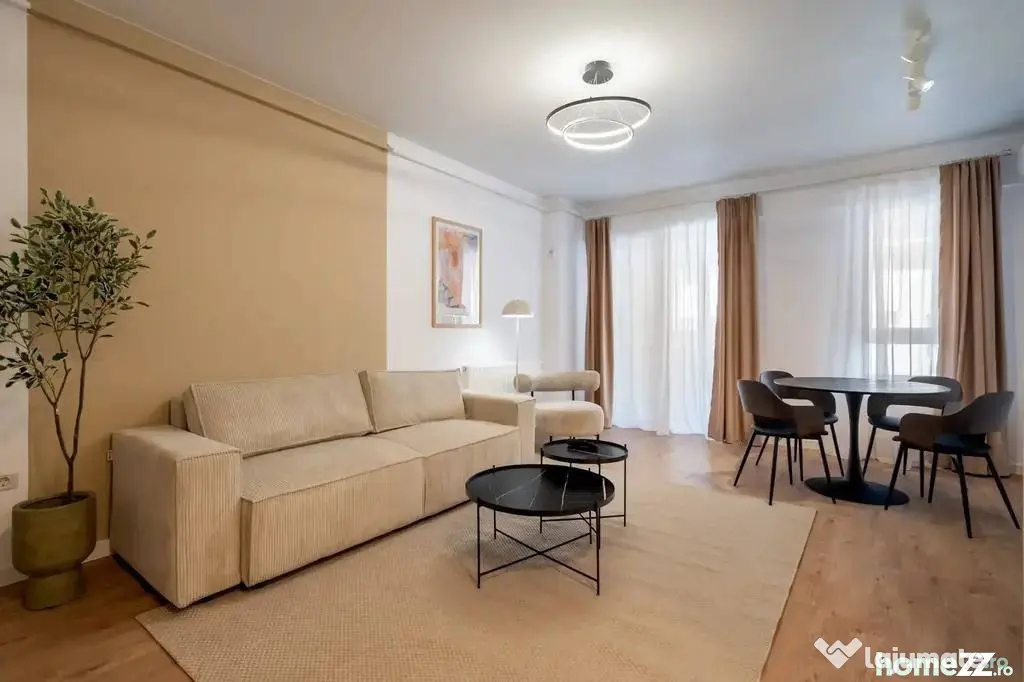 Apartament 2 camere – Vanzare - Mobilat cu Designer –...