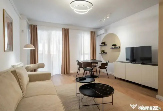 Apartament 2 camere – Vanzare - Mobilat cu Designer –...