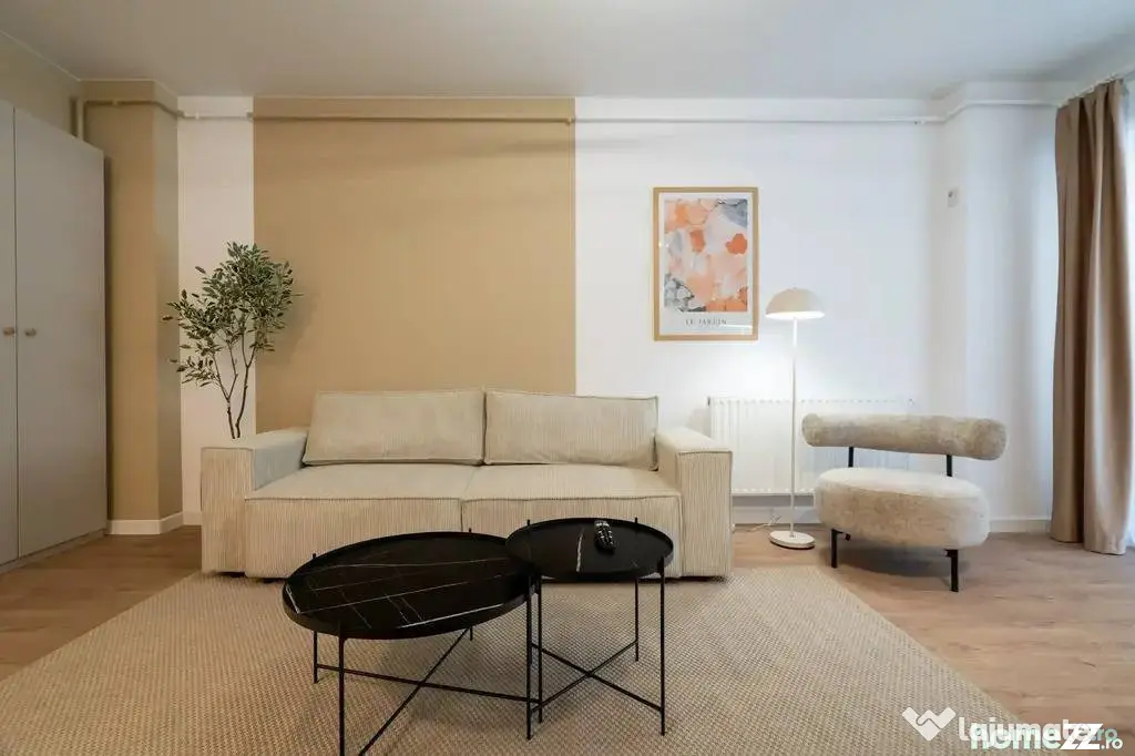Apartament 2 camere – Vanzare - Mobilat cu Designer –...