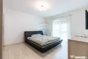 Casă / Vilă de vanzare cu 4 camere in Tunari, langa pad... 