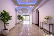 Bonus! Cu orizont catre munti, decomandat, accesorizat, par 
