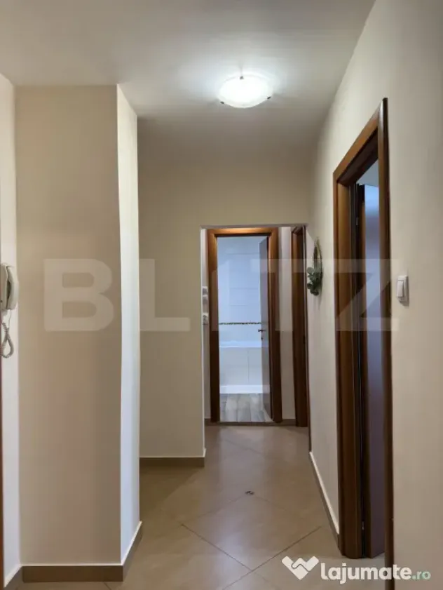 Apartament cu 2 camere complet decomandat, proaspat renovat