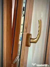 Casă individuală cu 4 camere și 2 băi - 1000MP teren, B? 