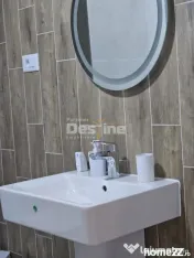 Apartament cu 2 camere decomandat, cu loc de parcare si balc 